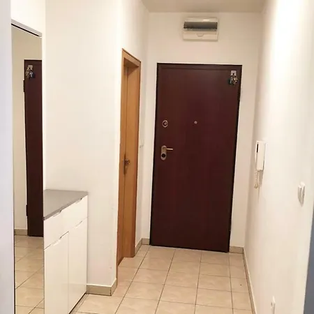 شقة Kety سبليت